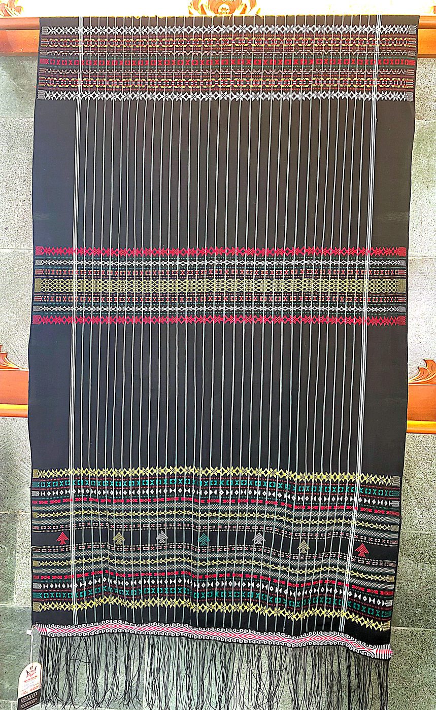 ULOS SURI-SURI GANJANG
